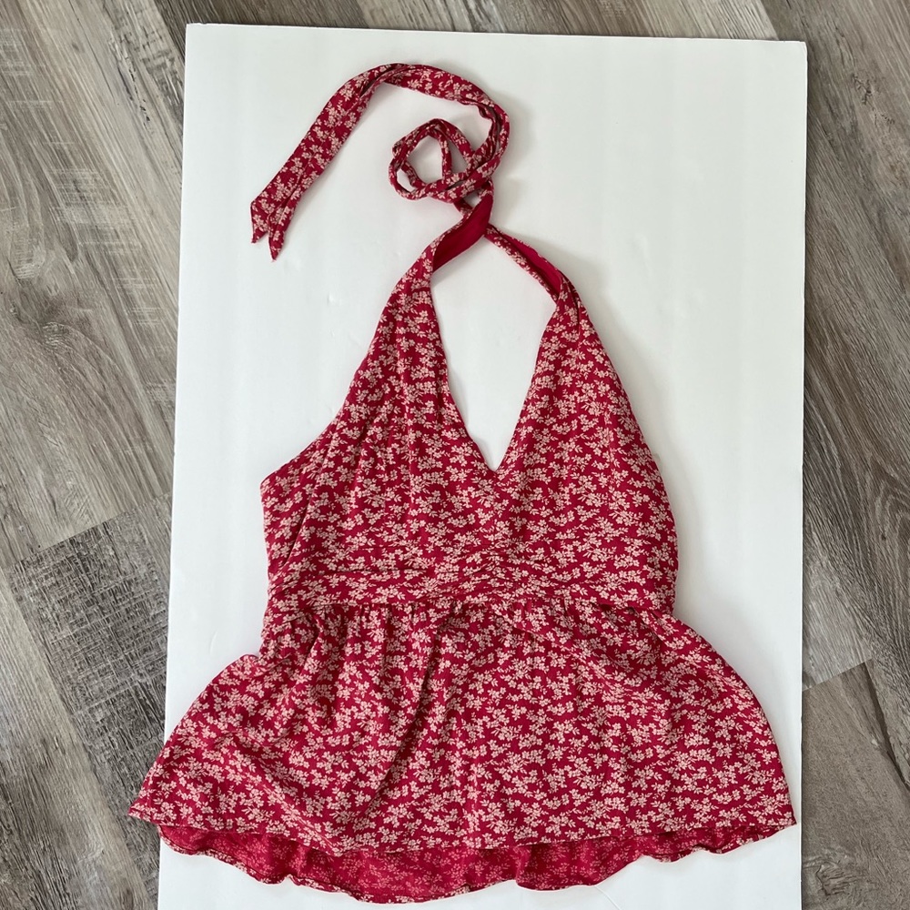 Floral print halter top 🦋🌺